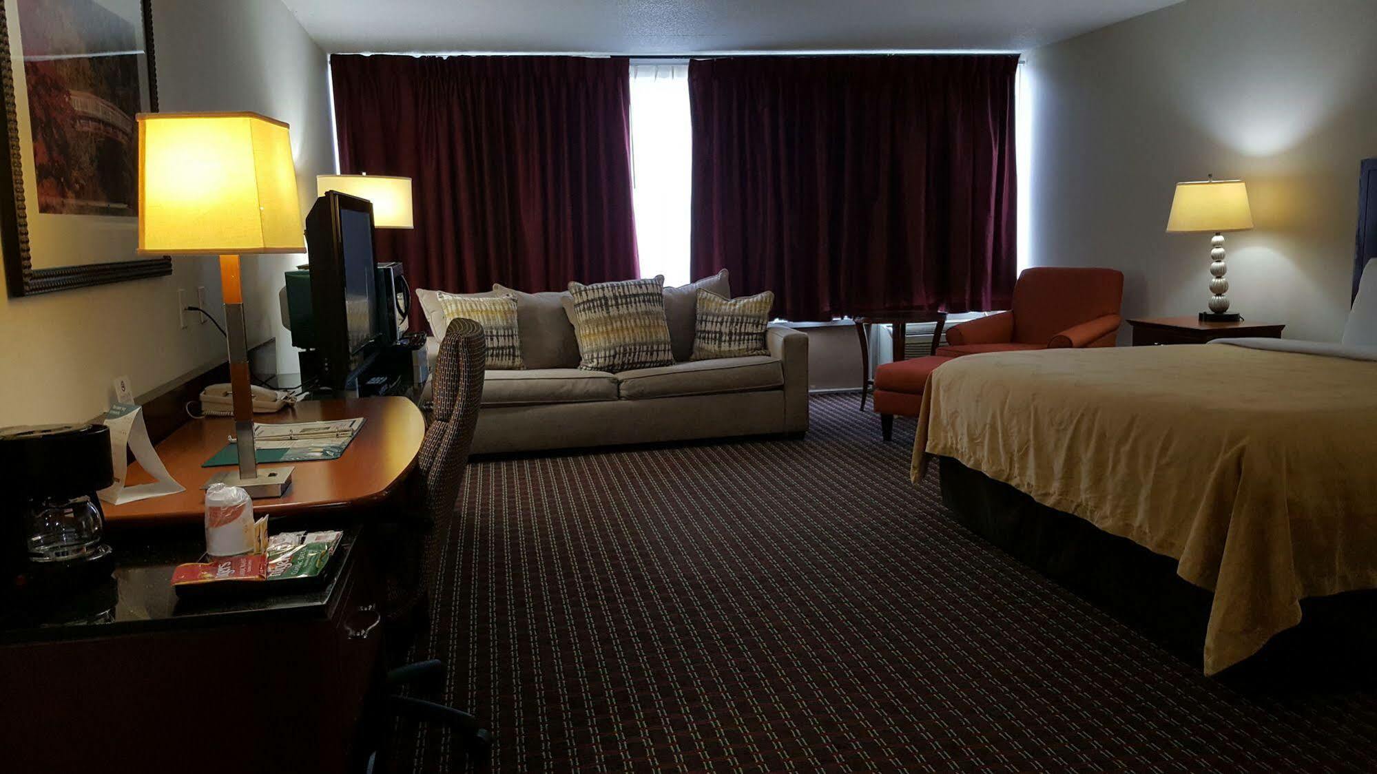 Days Inn By Wyndham Hartsfield Jackson Atlanta Airport West College Park Ngoại thất bức ảnh